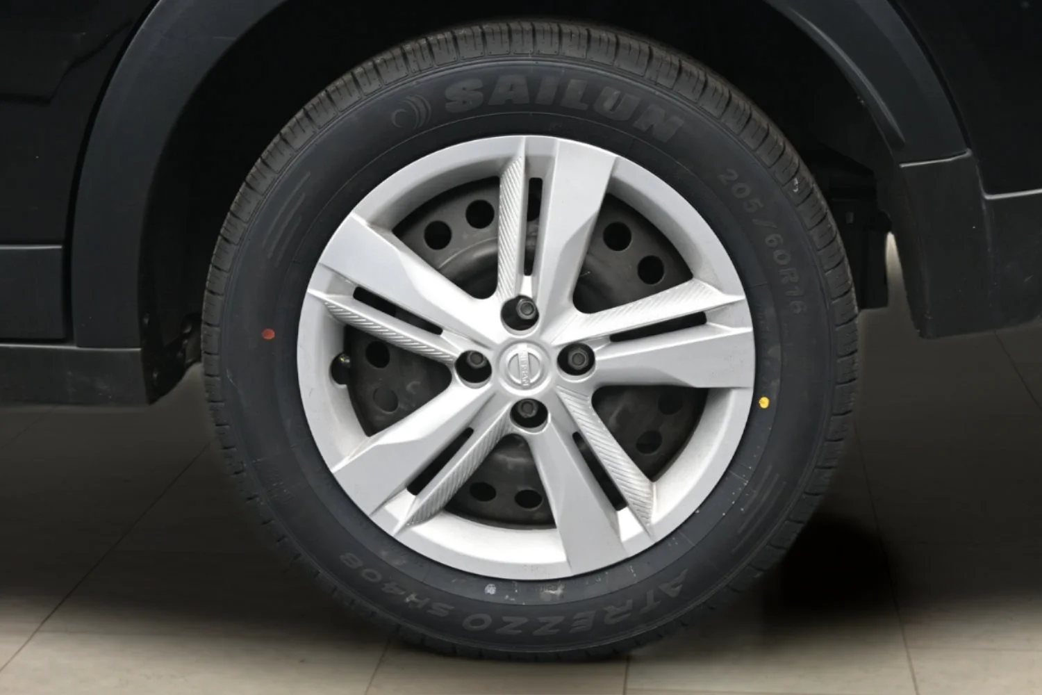 Certified Used 2025 Super Black Nissan S image 18