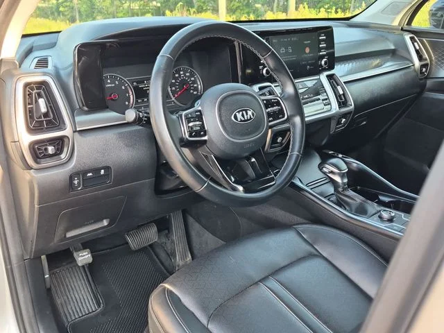 Used 2021 Silver Kia S image 29