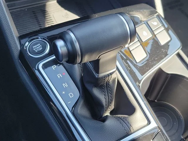 Used 2024 White Kia X-Pro image 36