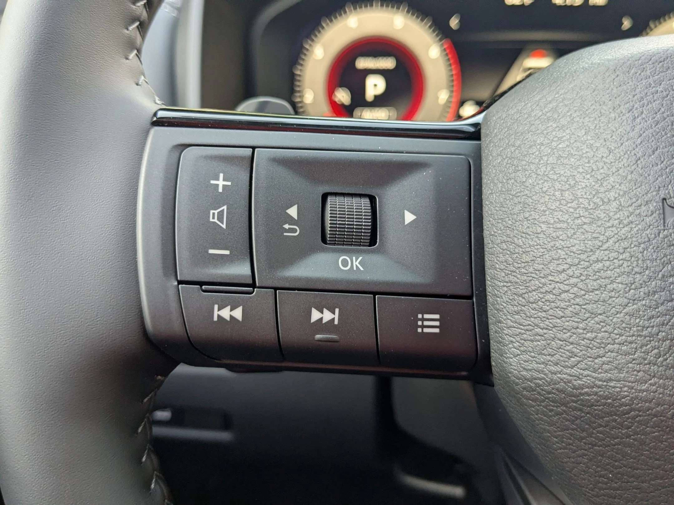 New 2026 Obsidian Green Pearl Nissan Platinum image 16