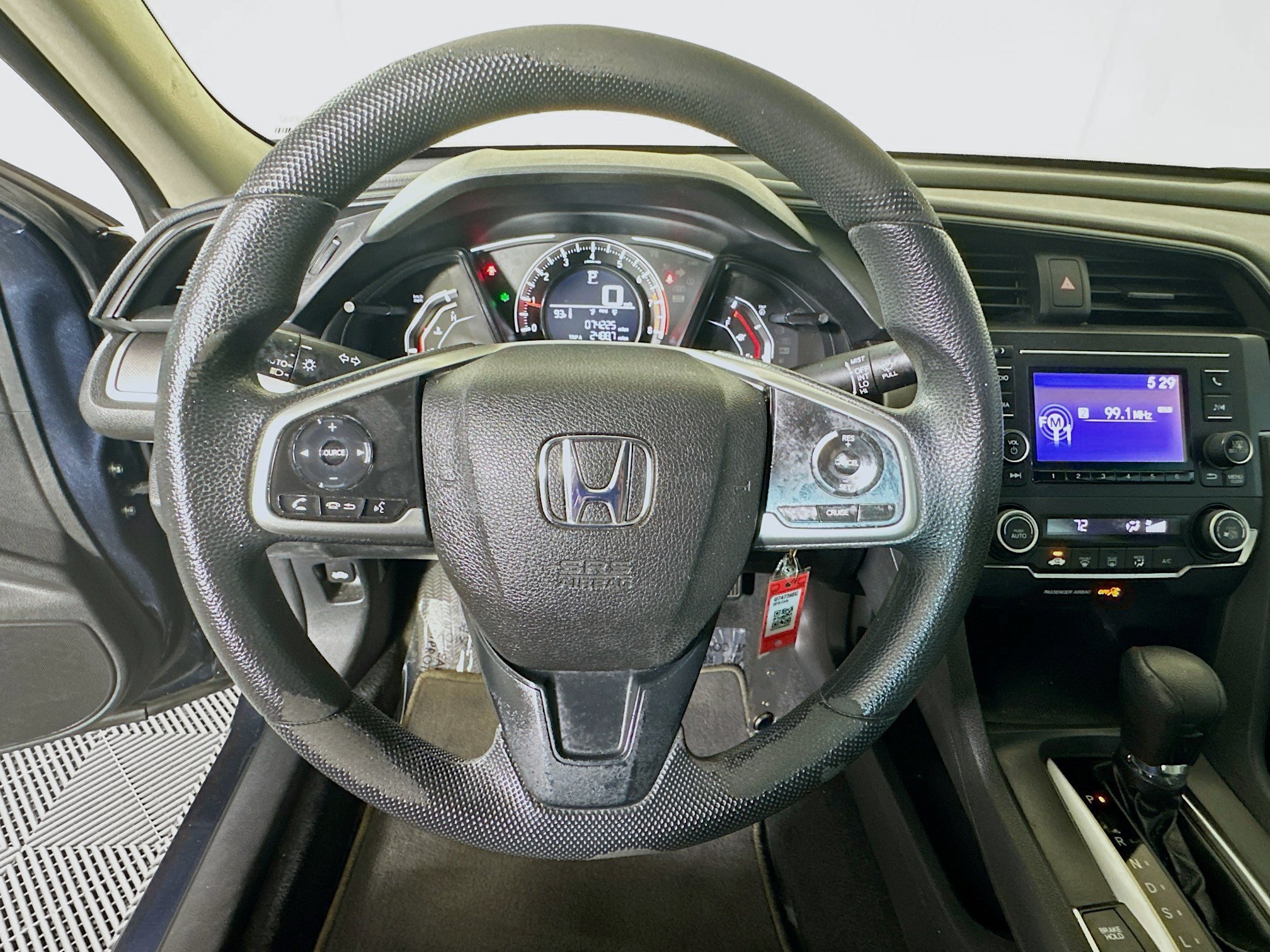 Used 2018 Gray Honda LX image 15