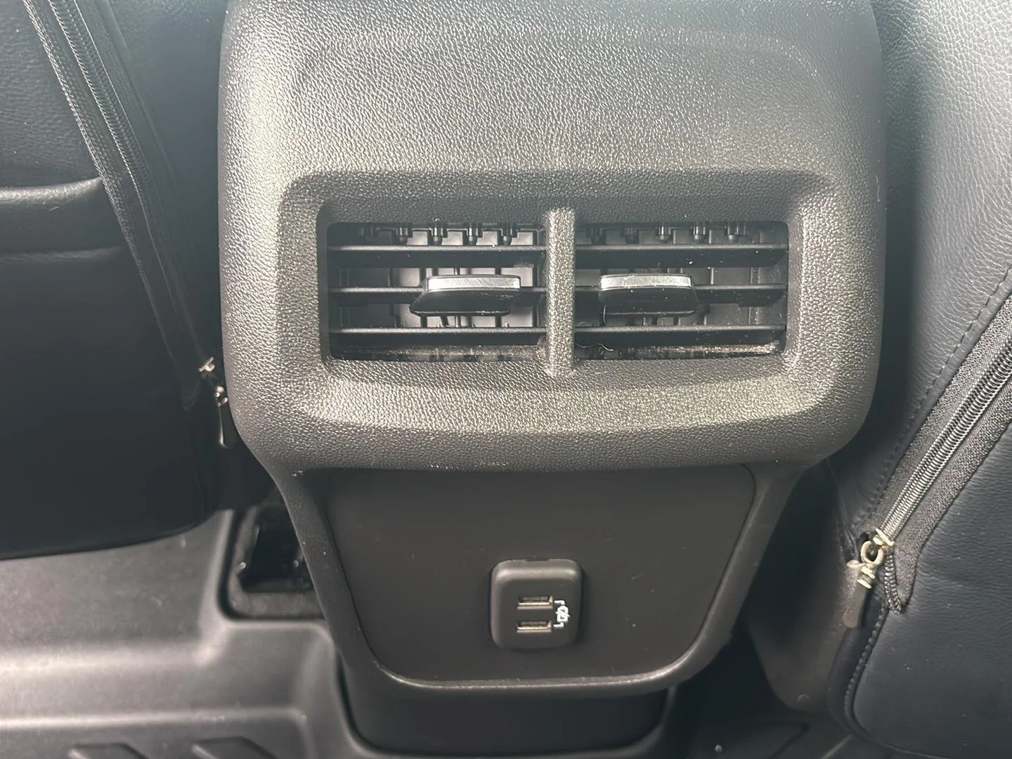 Used 2022 Silver Ice Metallic Chevrolet LT image 17