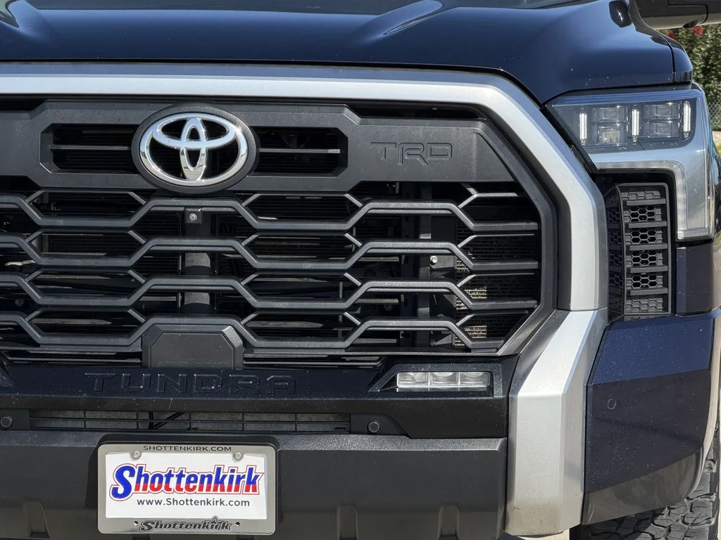 Used 2023  Toyota Limited image 8