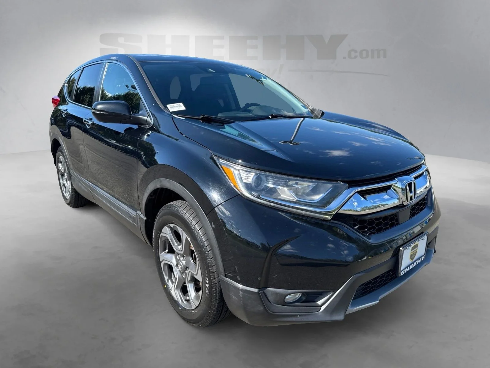 Used 2018 Honda CR-V EX with VIN 2HKRW2H51JH614481 for sale in Warrenton, VA