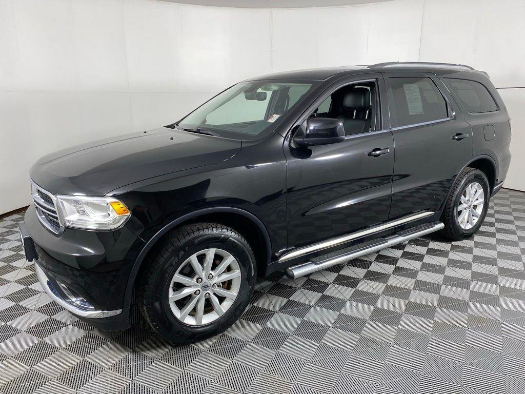 Used 2019 Black Clearcoat Dodge SXT Plus image 6