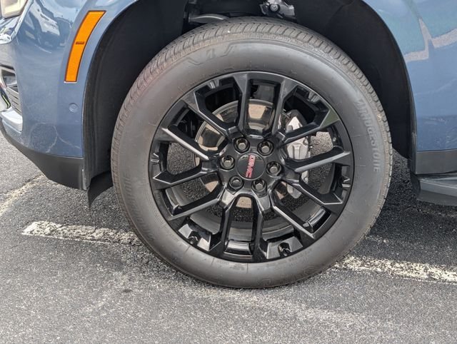 Used 2026  GMC Elevation image 11