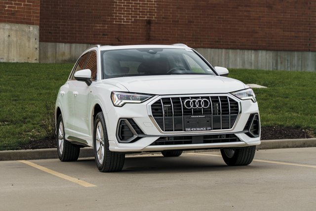 2023 Audi Q3 S line Premium Plus