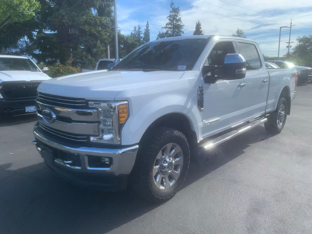 Used 2017 White Ford Lariat image 1