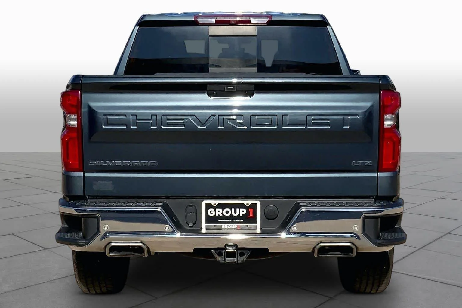 Used 2019 Shadow Gray Metallic Chevrolet LTZ image 4