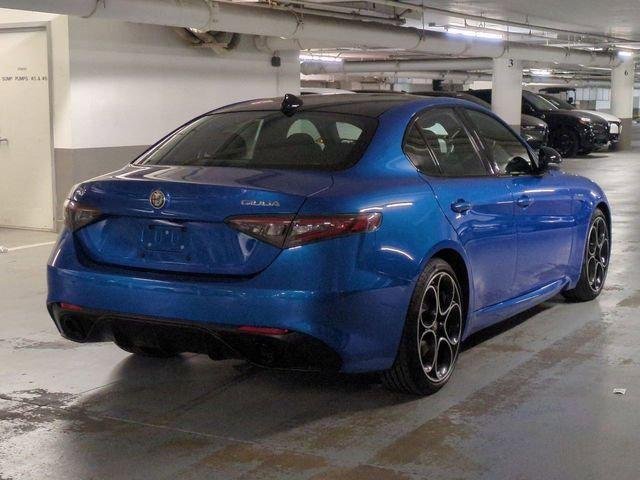 New 2025 Misano Blue Metallic Exterior Paint Alfa Romeo  image 7