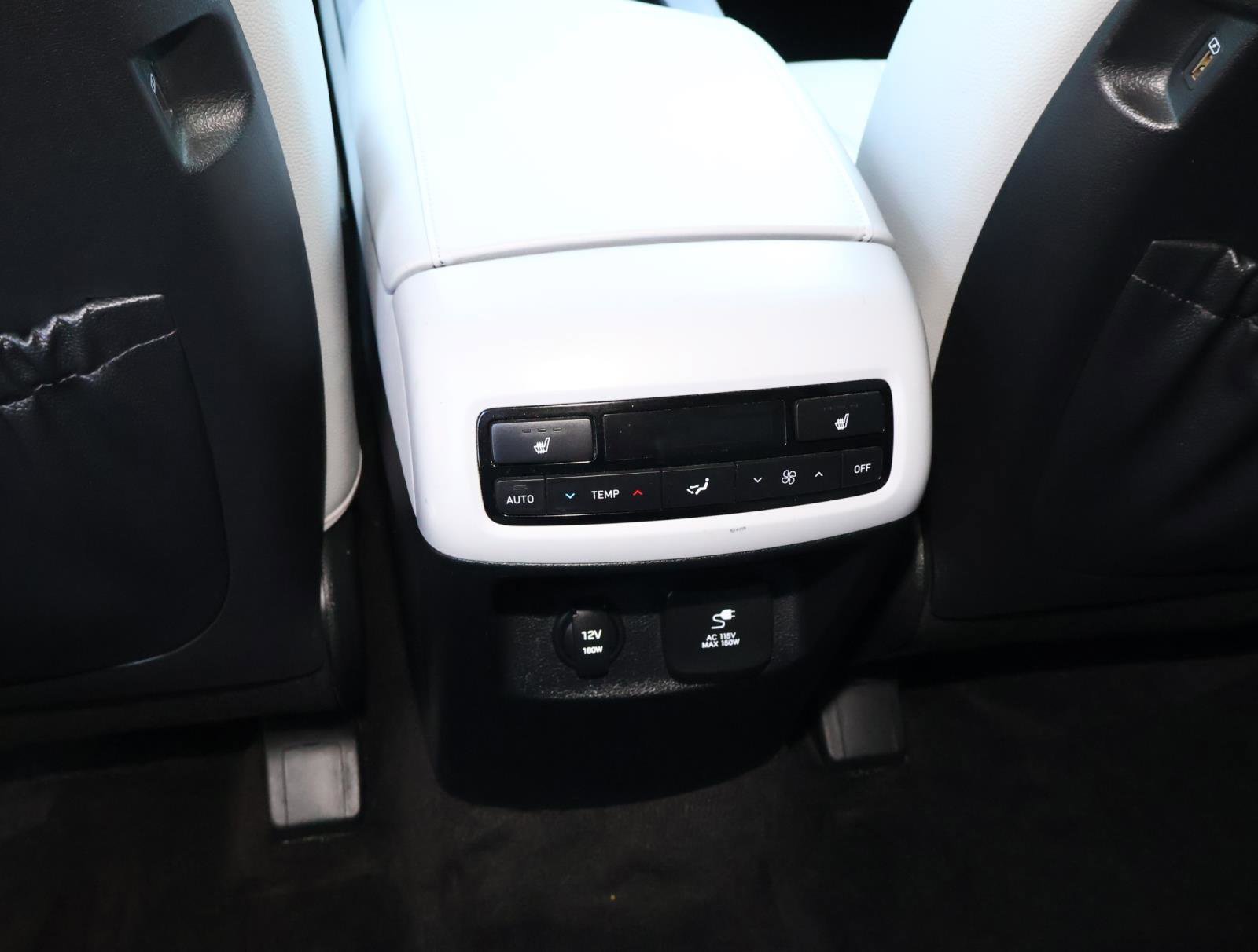 2020 Hyundai Palisade SEL - Photo 13