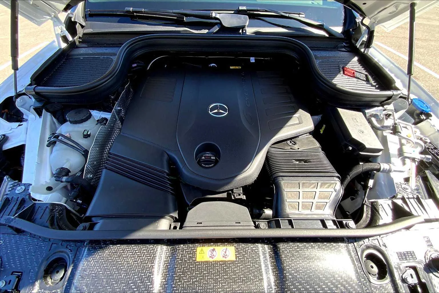 Certified Used 2026 Polar White Mercedes-Benz GLS 450 image 20