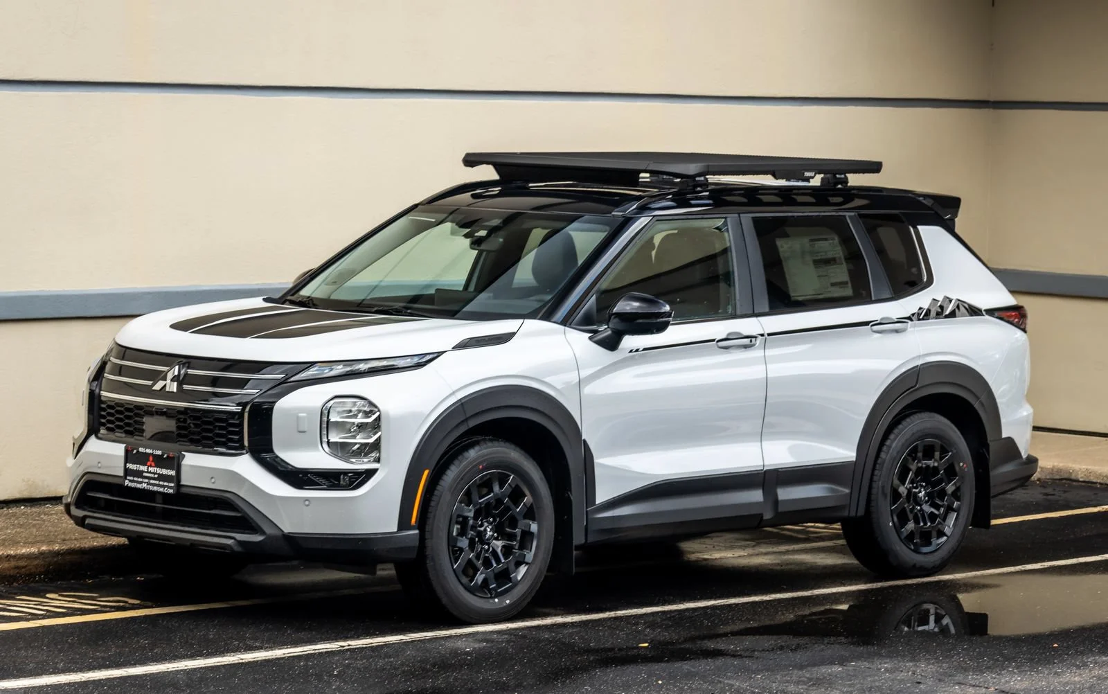 New 2026 White Mitsubishi Trail Edition image 3