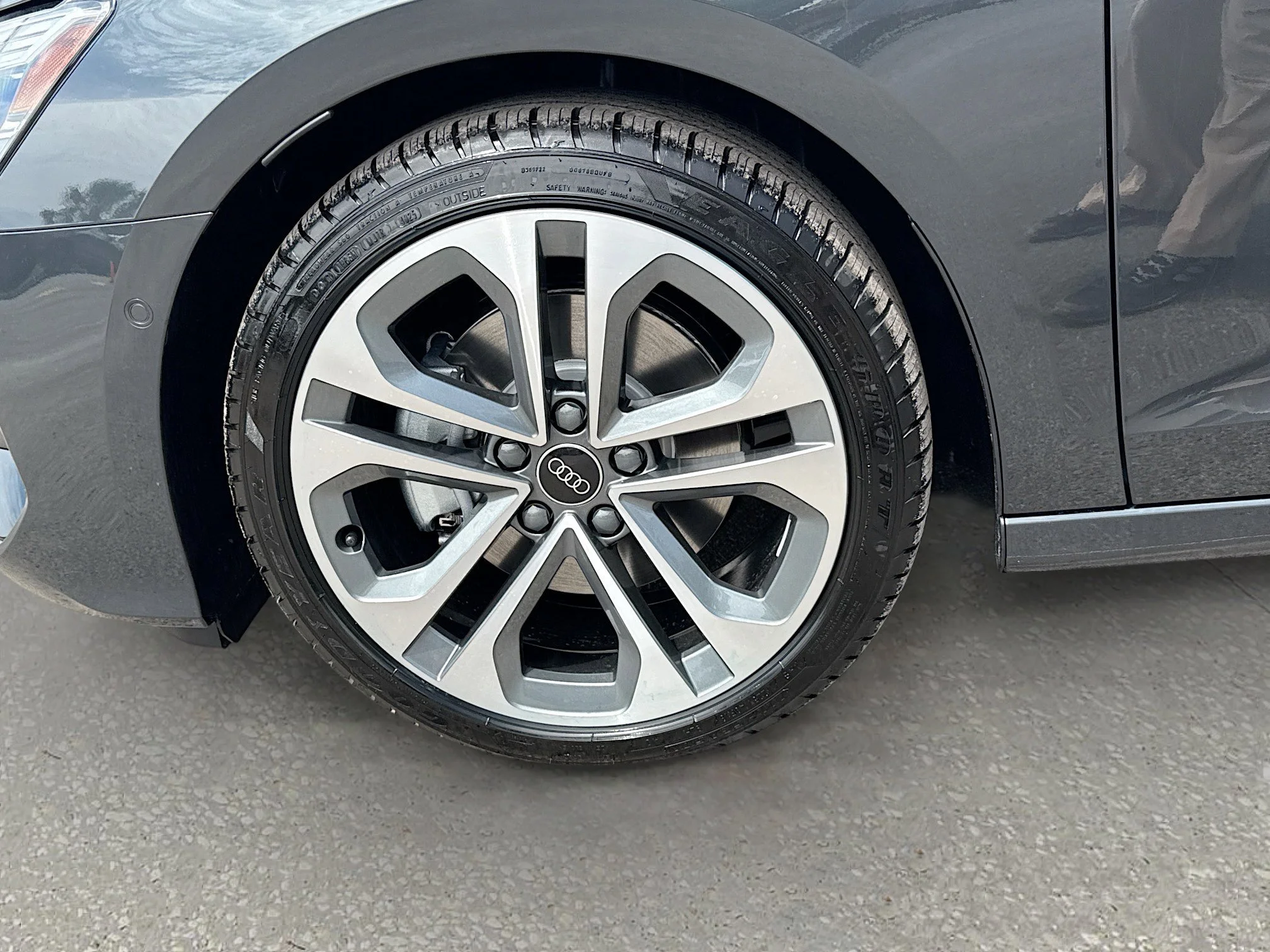 New 2026 Manhattan Gray Metallic Audi  image 40