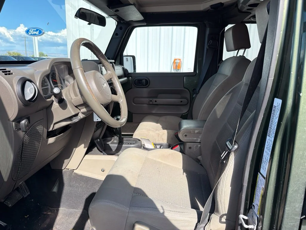 Used 2008 Jeep Green Clearcoat Metallic Jeep Unlimited Rubicon image 12