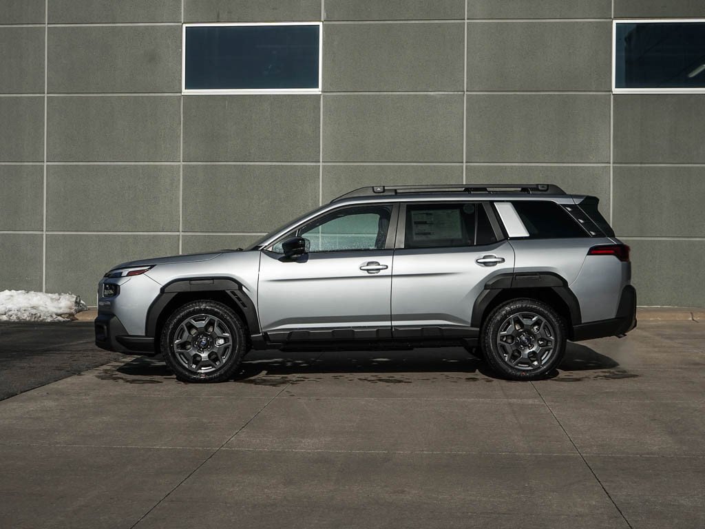 New 2026 ICE SILVER METALLIC Subaru Premium image 10