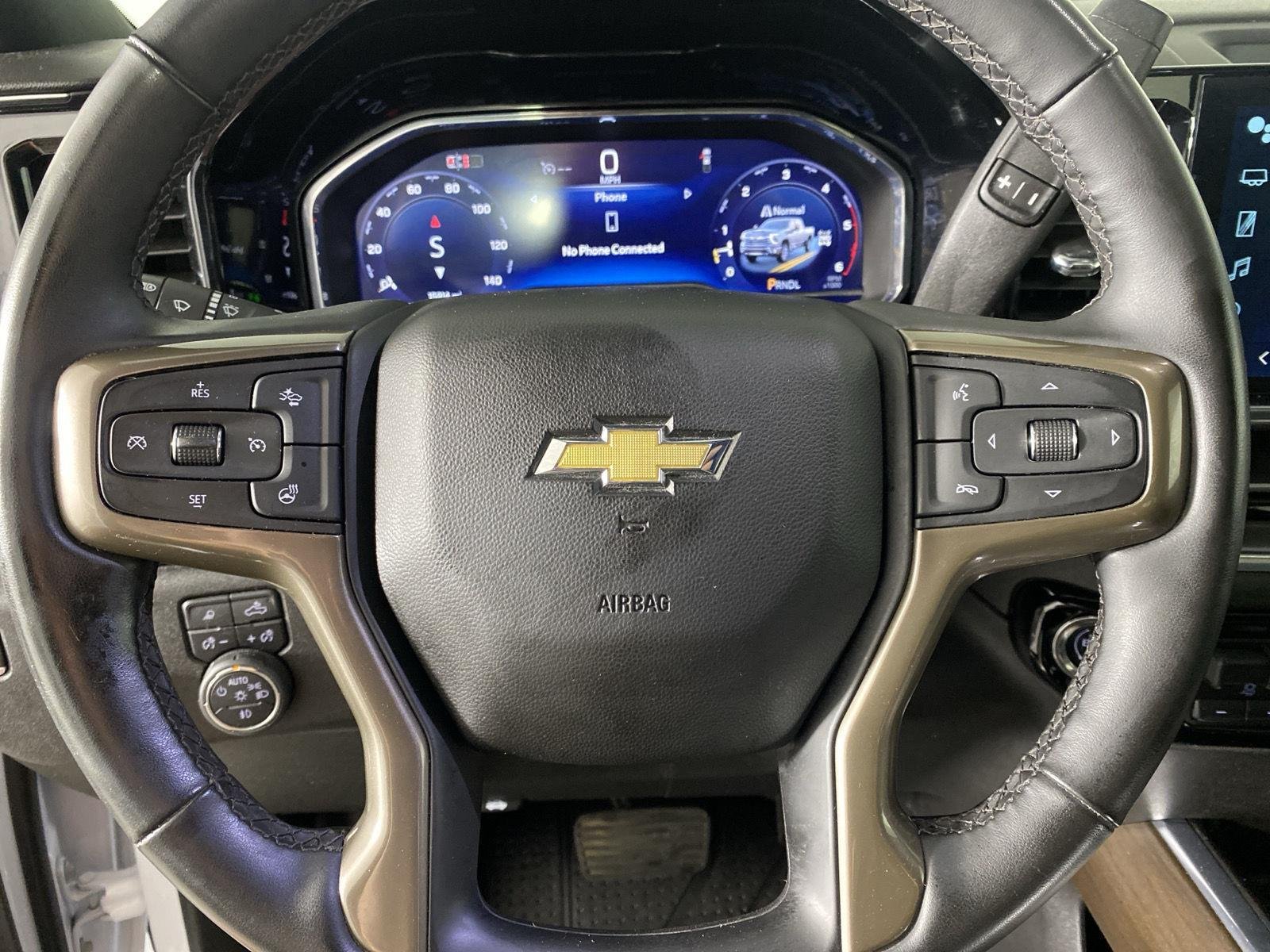 Used 2024 Iridescent Pearl Tricoat Chevrolet High Country image 16