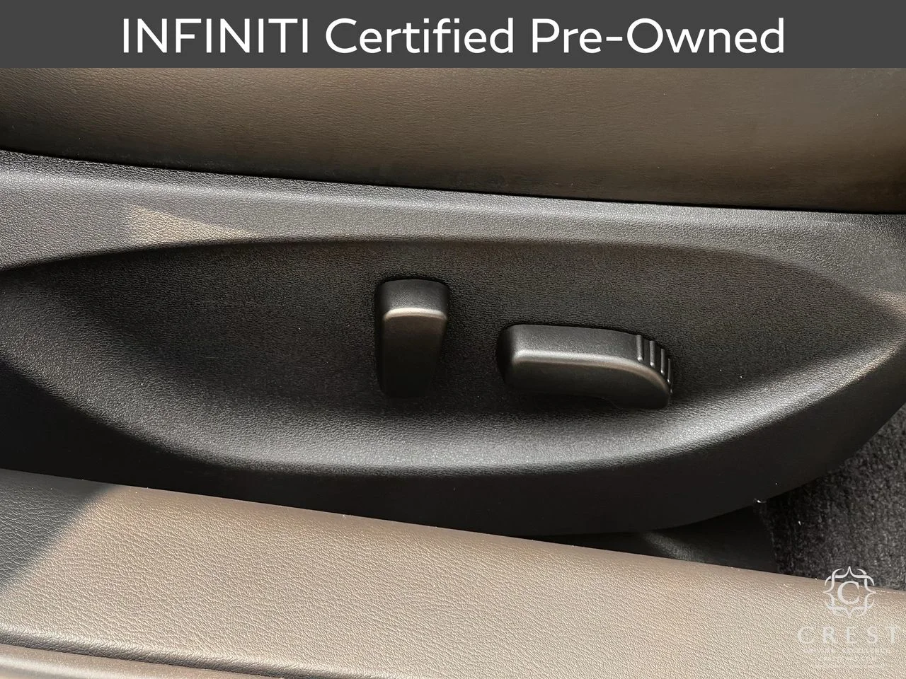 Certified Used 2023 Pure White INFINITI LUXE image 24
