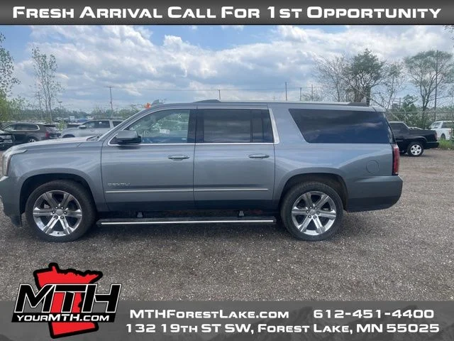 Used 2020 Gray GMC Denali image 5