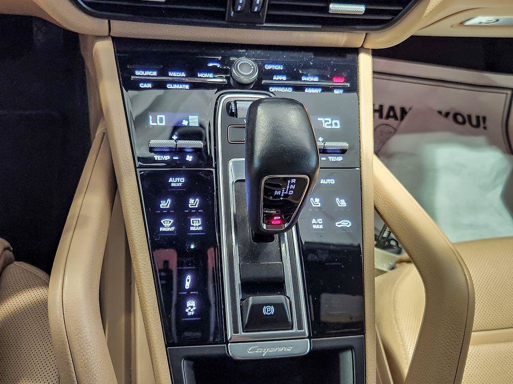 2023 Porsche Cayenne Coupe Platinum Edition - Photo 15