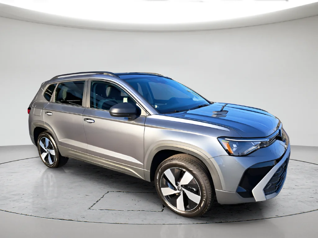 New 2025 Gray Volkswagen 1.5T S image 4