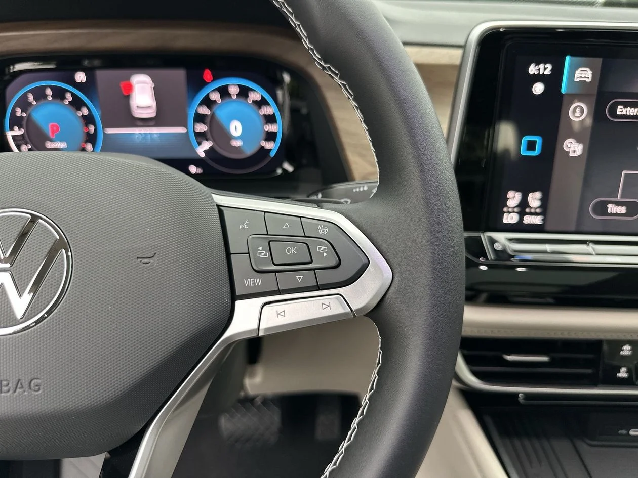 New 2026 Gray Volkswagen 2.0T SE w/Technology image 18