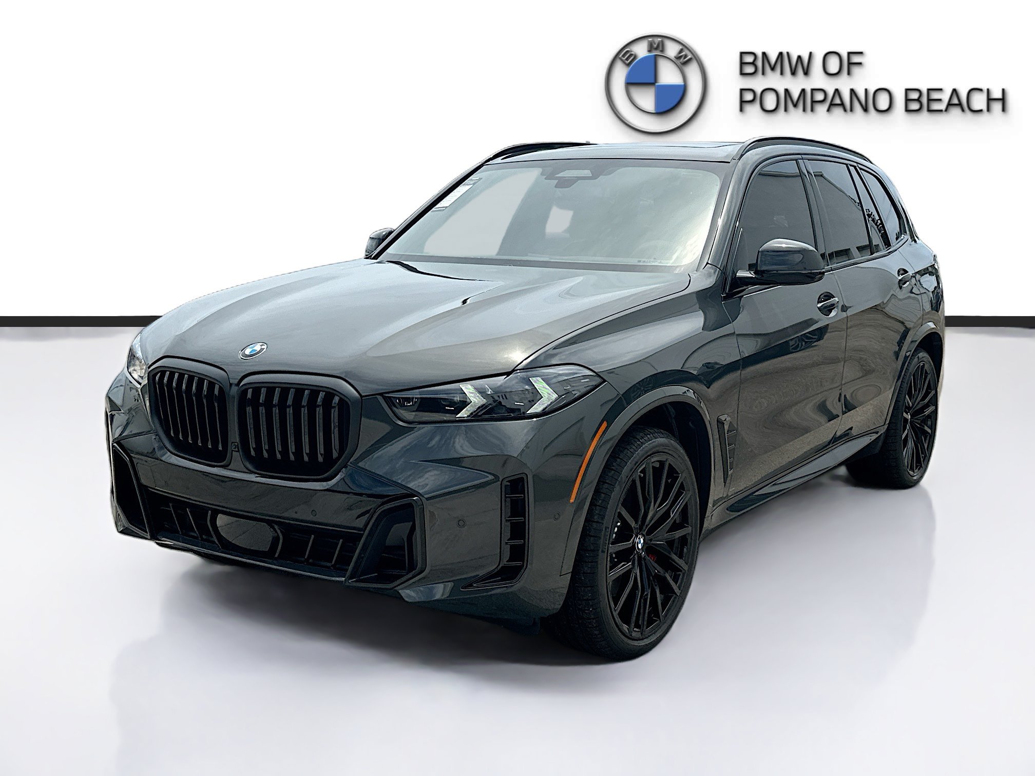 New 2026 Dravit Grey Metallic BMW xDrive40i image 3