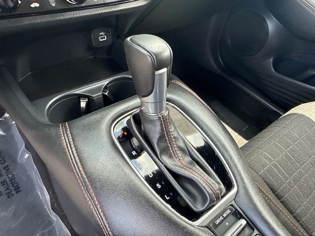 2025 Honda HR-V Sport - Photo 25