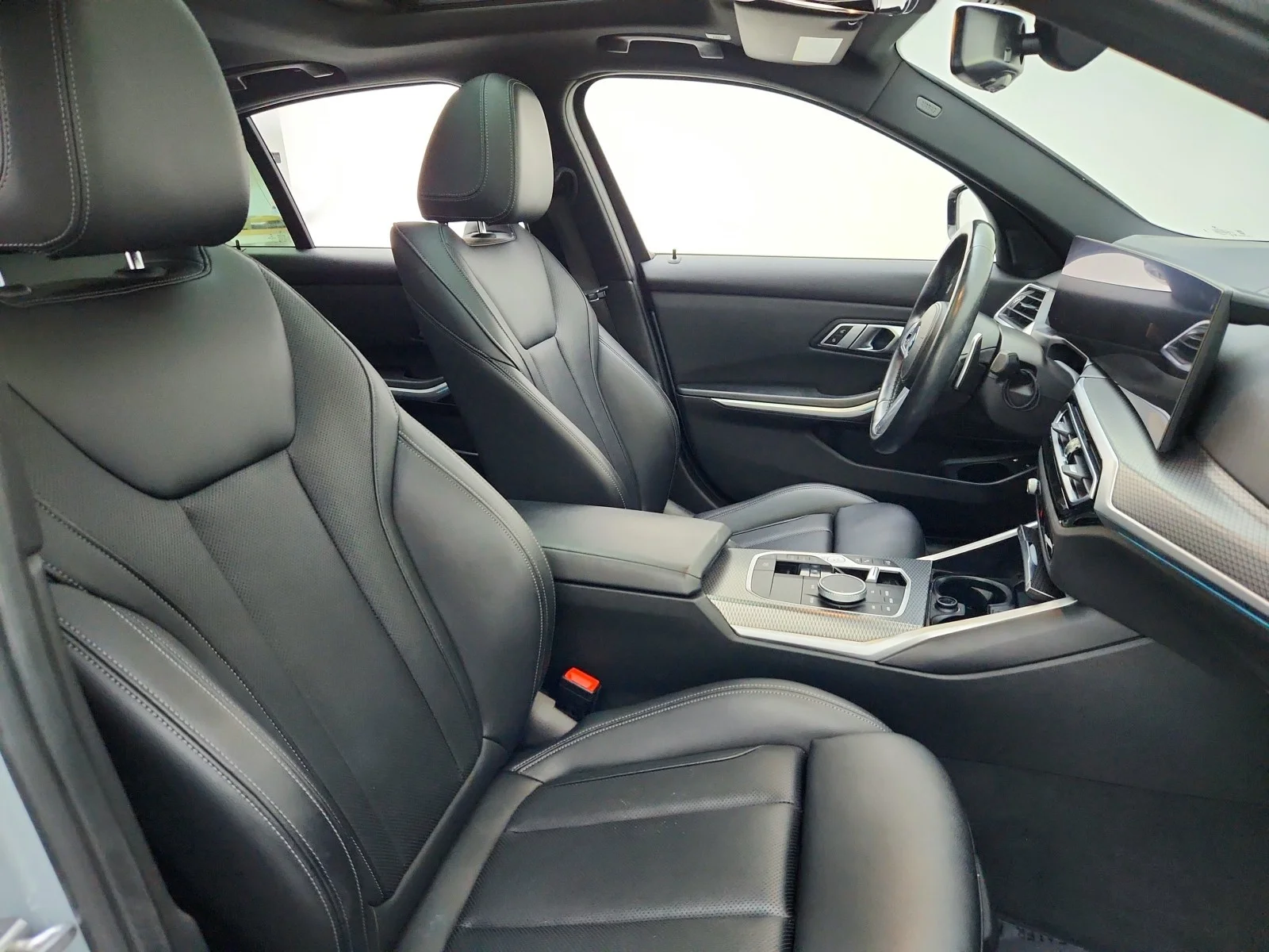 Used 2023 Brooklyn Grey Metallic BMW 330e image 30
