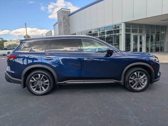 Used 2025 Blue INFINITI LUXE image 2