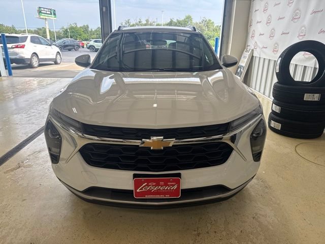 2026 Chevrolet Trax LT - Photo 19