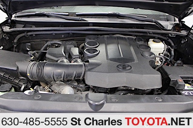 Used 2015 Gray Toyota SR5 image 4