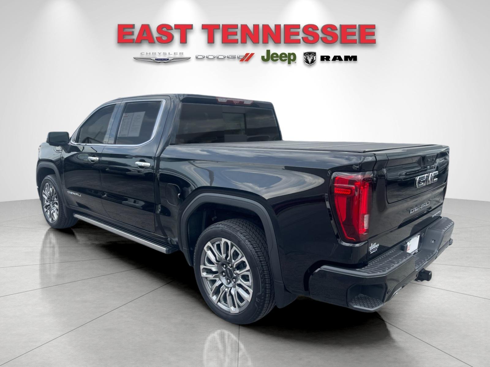 Used 2024 Black GMC Denali Ultimate image 5