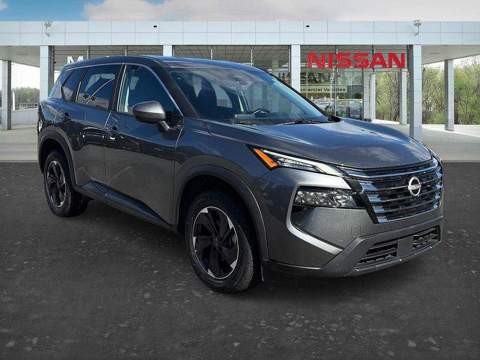 Used 2025 Brilliant Silver Metallic Nissan SV image 7