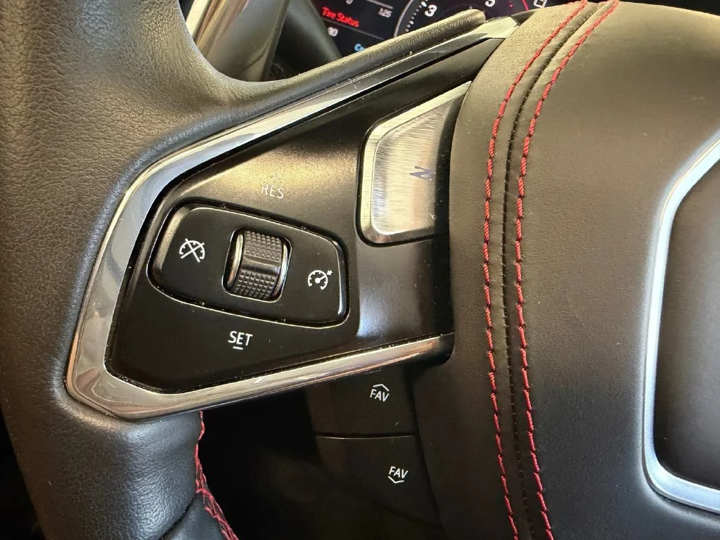 Used 2020 Black Chevrolet Stingray image 30