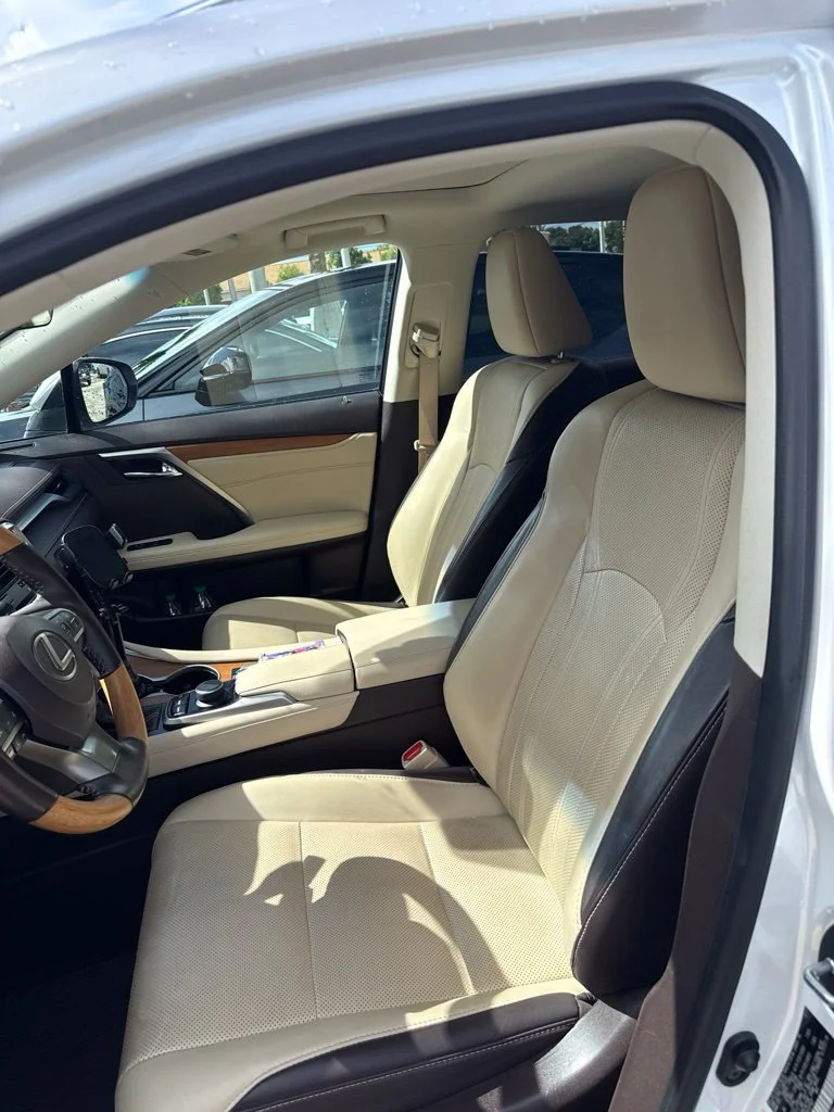 Used 2017 White Pearl Lexus 350 image 3