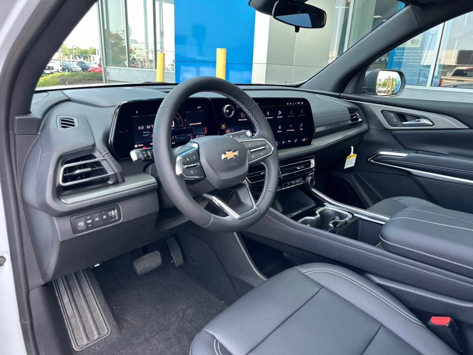 New 2027 Polar White Tricoat Chevrolet LT with Sun and Wheel Package - Exotex Seating image 22