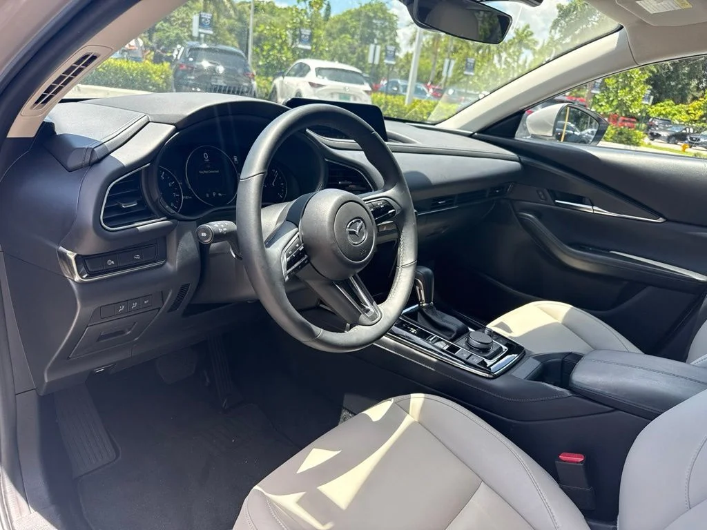 Used 2024 Platinum Quartz Metallic Mazda 2.5 S Preferred Package image 12