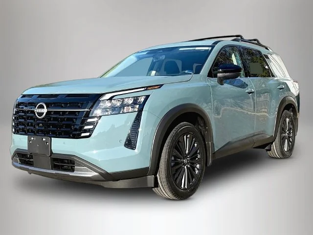 New 2026 Baltic Teal Pearl Nissan SL image 2