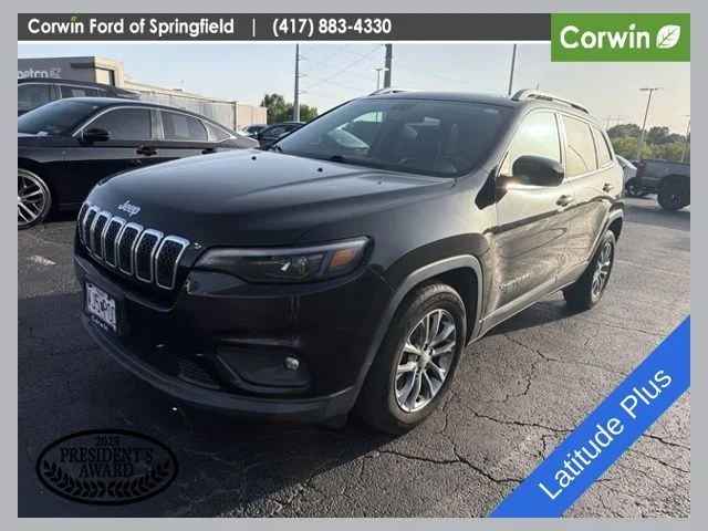 2019 Jeep Cherokee Latitude Plus's photo