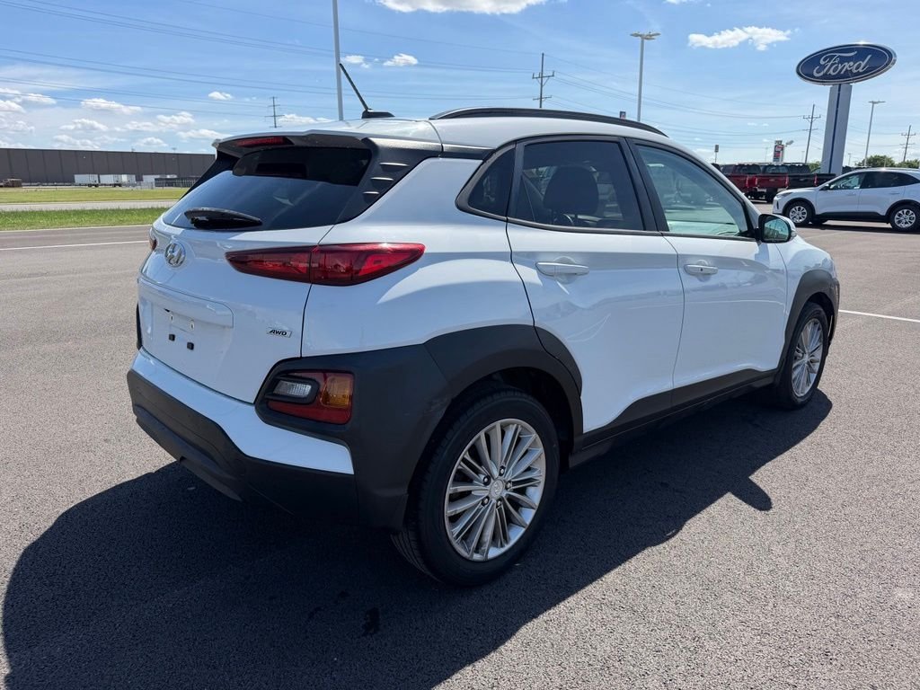 Used 2020 White Hyundai SEL image 5