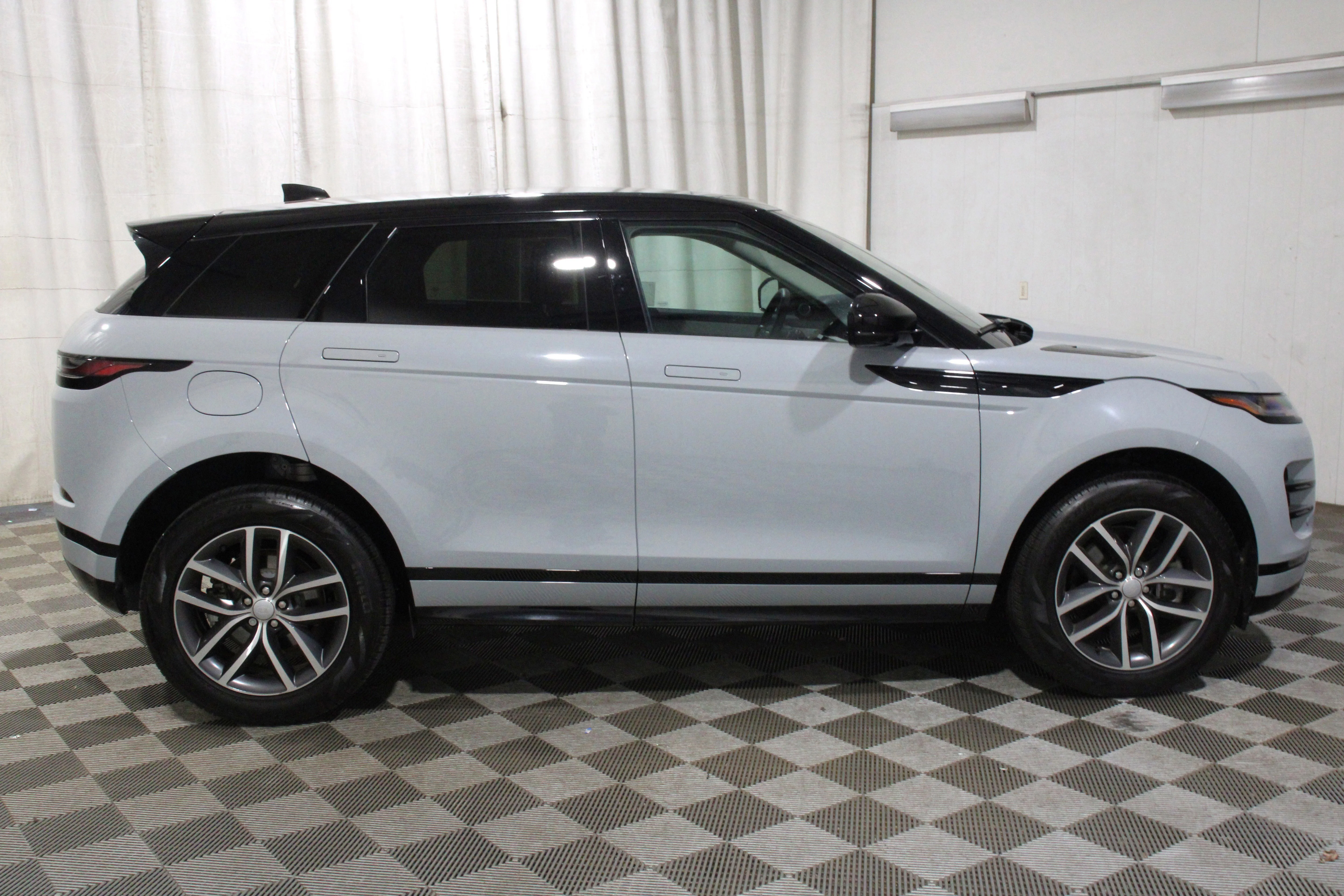 2024 Land Rover Range Rover Evoque Dynamic SE - Photo 25