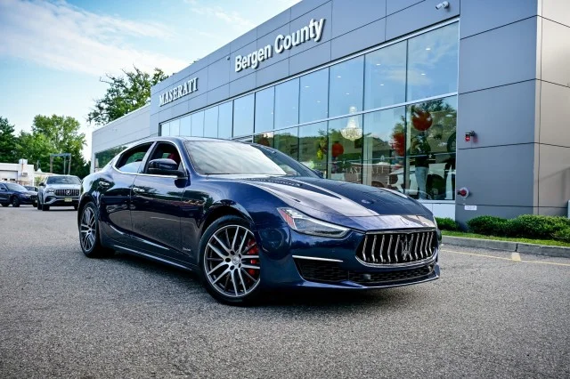 Used 2021 BLUE Maserati S Q4 GranLusso image 3