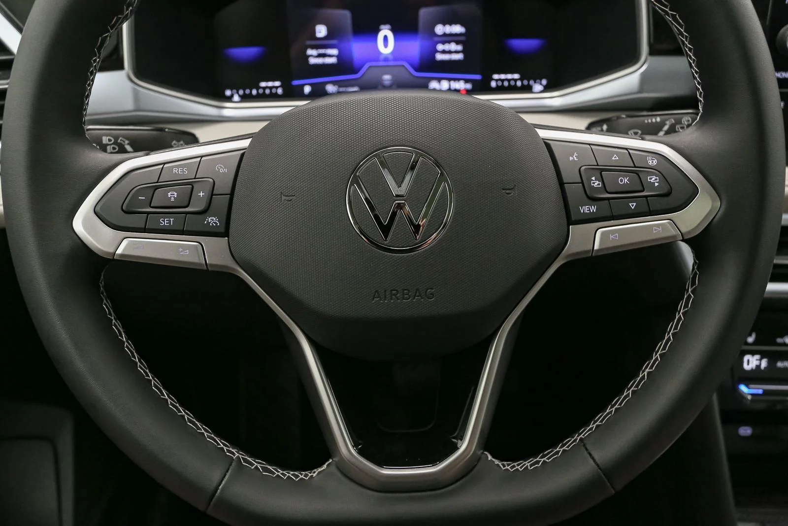New 2026 Deep Black Pearl Volkswagen SE image 24