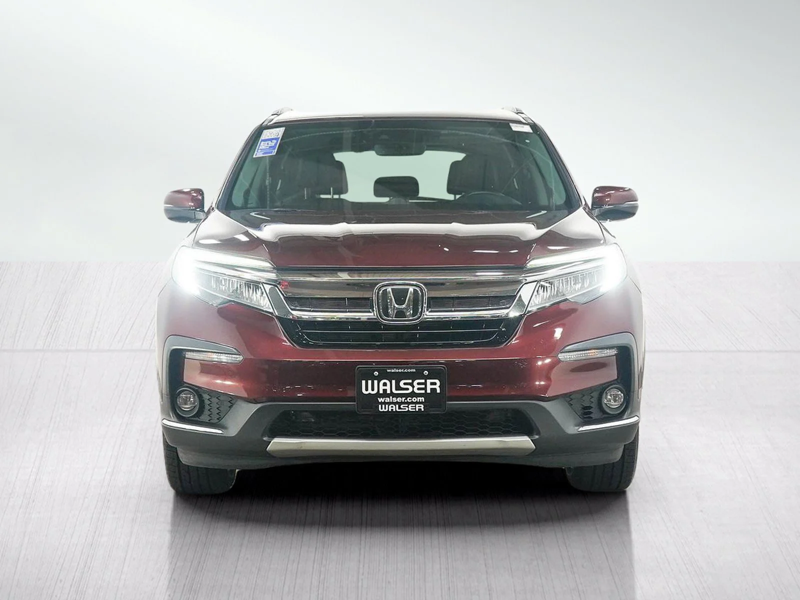 Used 2020 Deep Scarlet Pearl Honda Touring 8-Passenger AWD image 8
