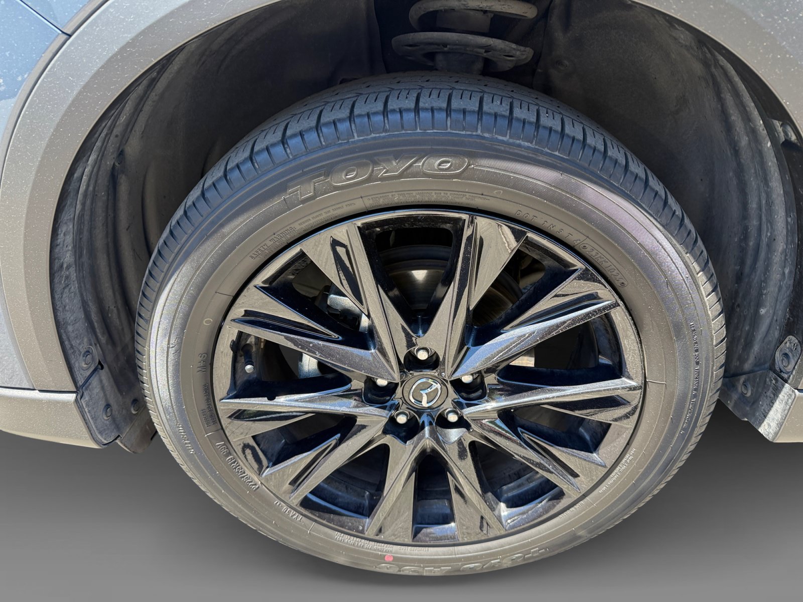 Used 2025 Gray Metallic Mazda 2.5 S Carbon Edition image 9