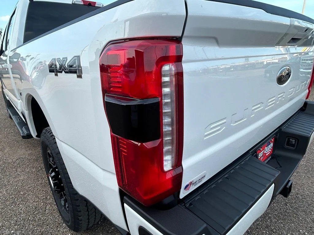 New 2026 Star White Metallic Tri-Coat Ford F-250® Lariat® image 7