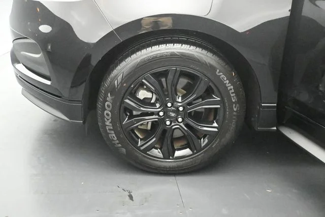 2024 Ford Edge SE - Photo 34