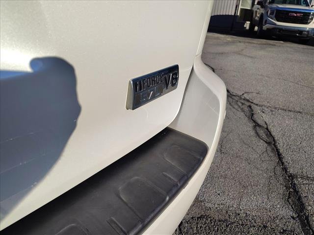 Used 2008 Arctic Frost Pearl White Toyota Platinum image 9