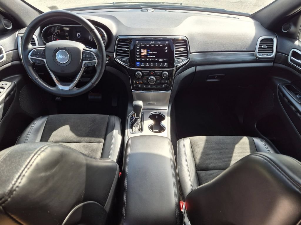 Used 2021 Black Jeep Laredo X image 23
